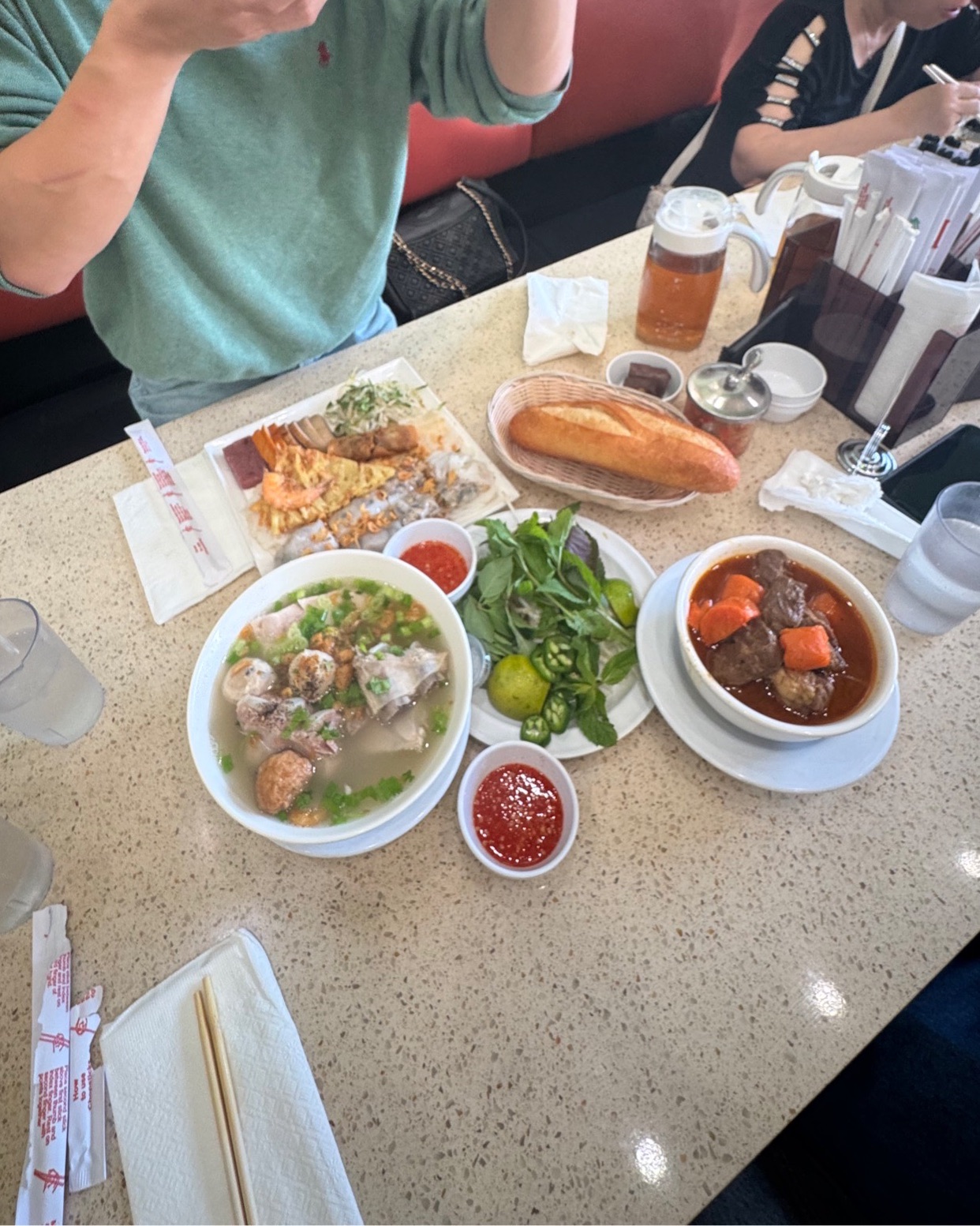 Bánh Cuốn Bún Mộc Ông Tạ