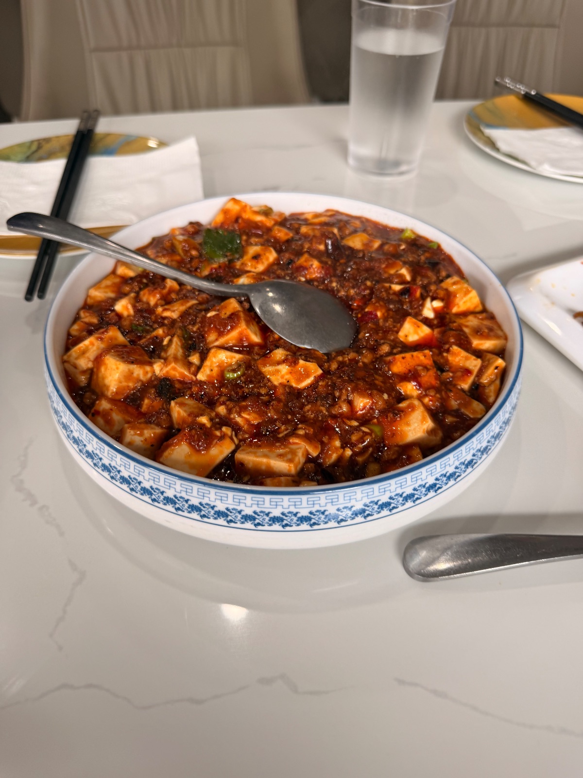 CHEF XIONG KITCHEN 川香園鉄木真