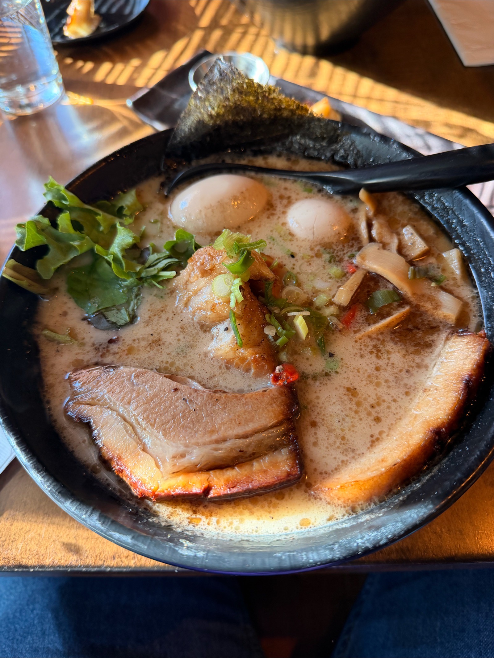 NINNIKU RAMEN IZAKAYA