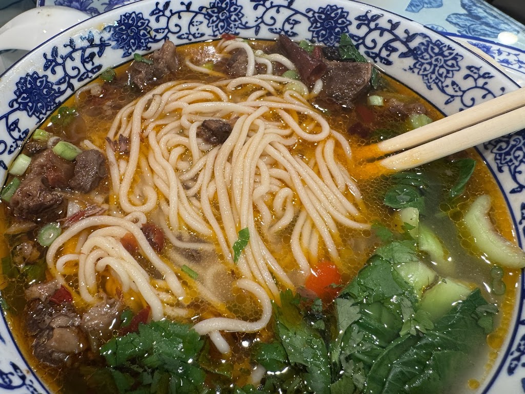 1915 Lanzhou Hand Pulled Noodles & Dumplings