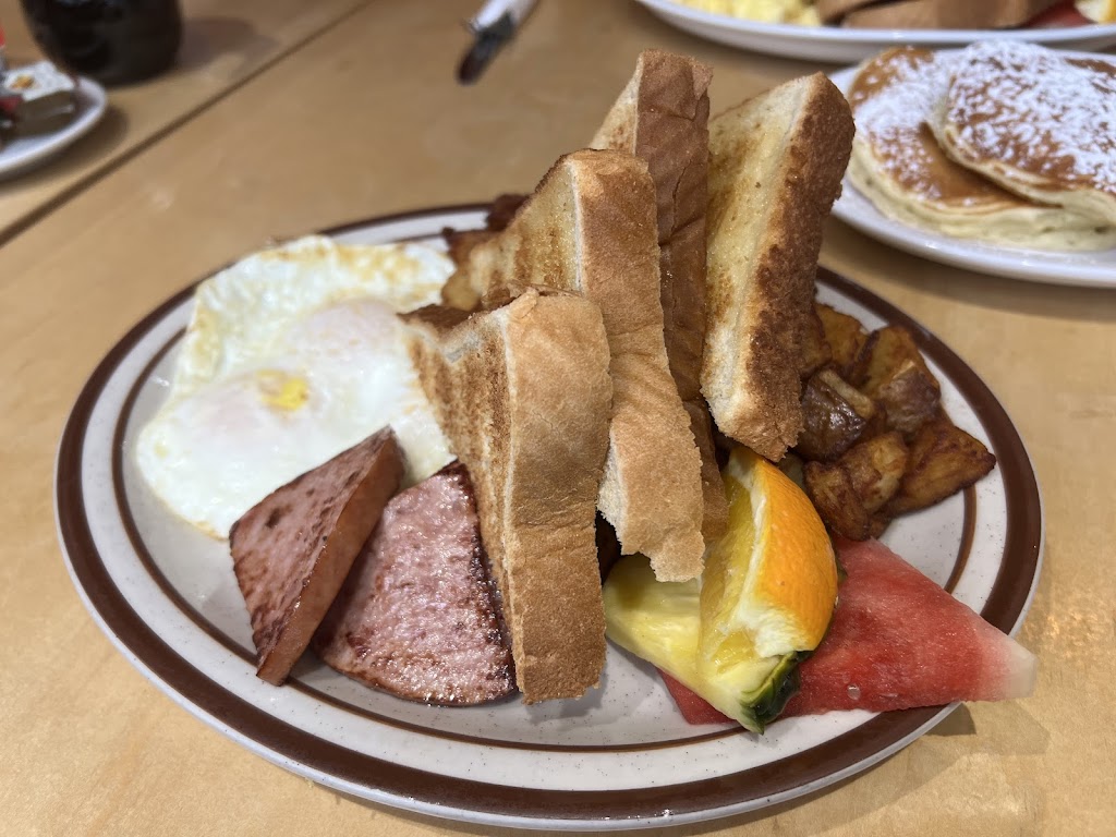 3 Eggs All Day Grill