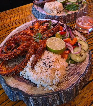416 Social Restaurant