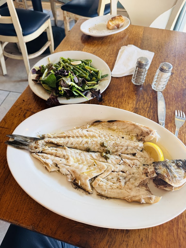 Agora Taverna