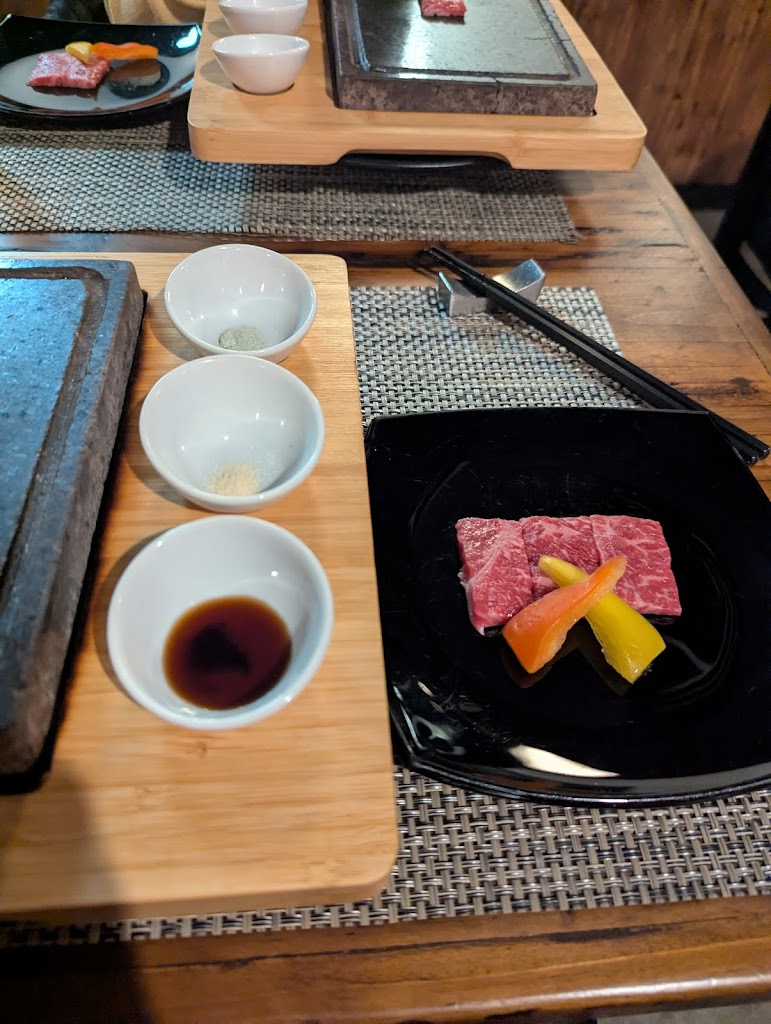 Akari Japanese Bistro