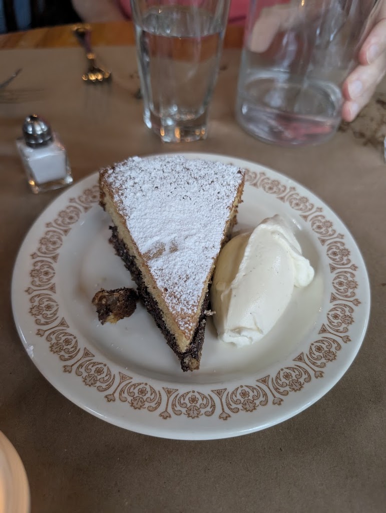 al di là Trattoria