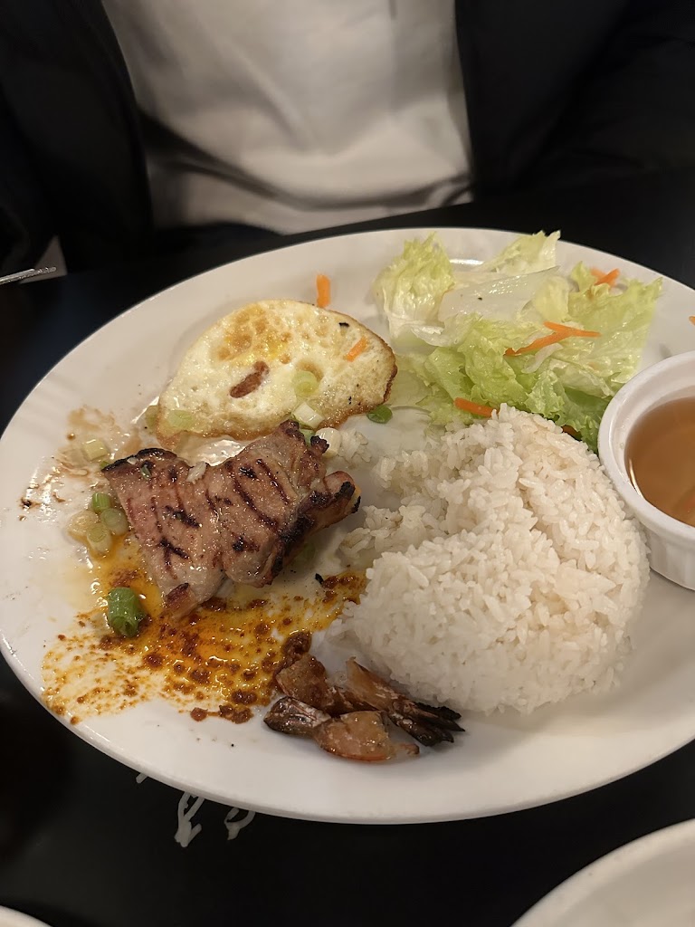 An Nam Pho on Roosevelt Way