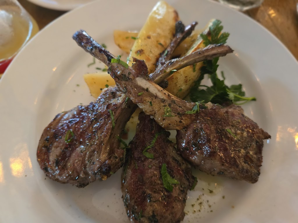 Anassa Taverna Astoria