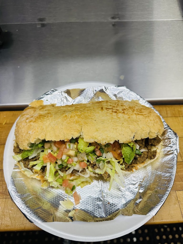 Antojitos El Burrito Crazy