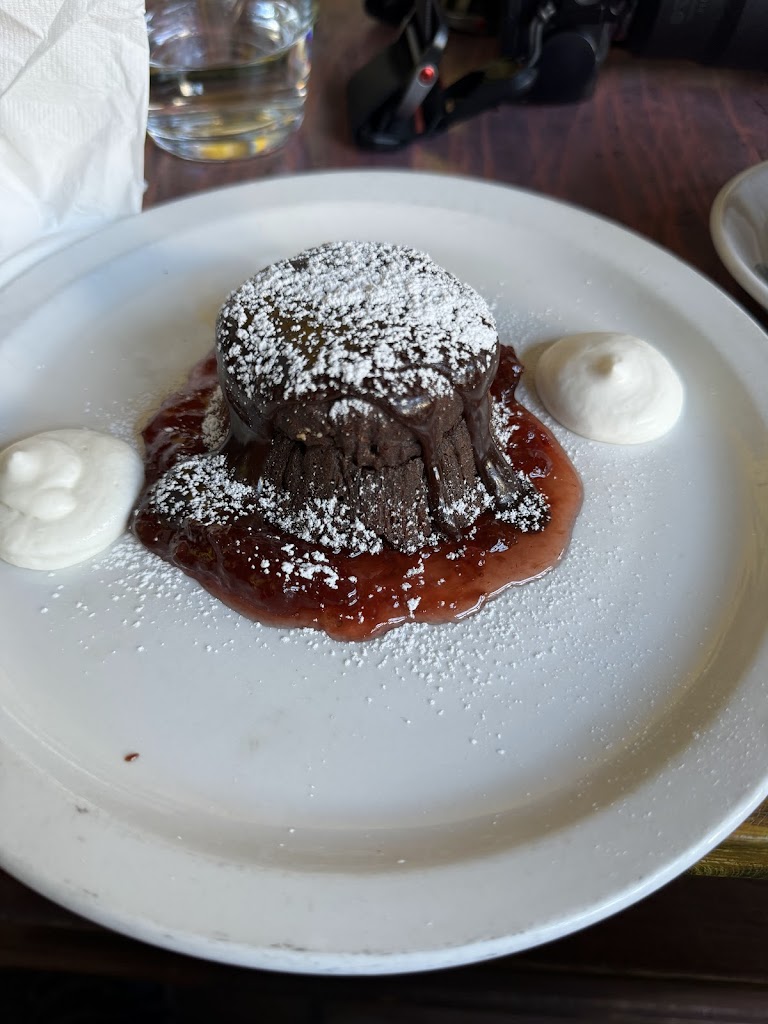 Aquitaine Wine Bar & Bistro