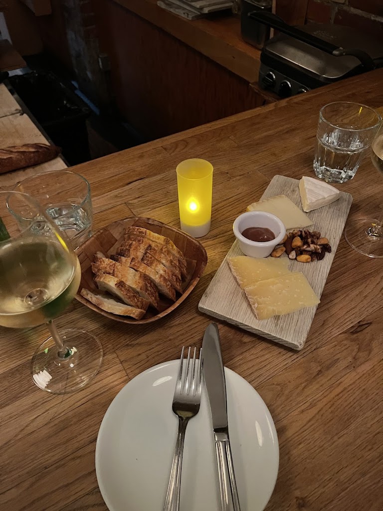 Archive Wine Bar