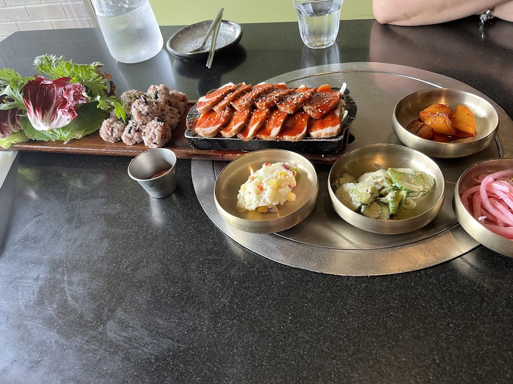Arisu Korean BBQ & Sushi