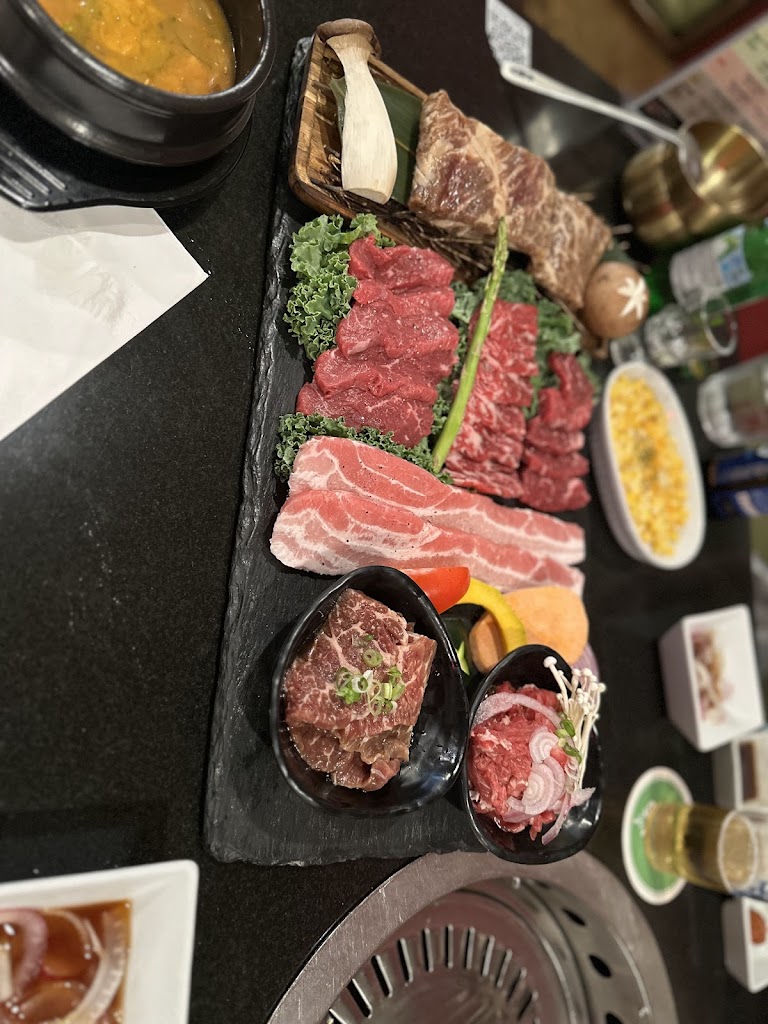 Arisu Korean BBQ & Sushi