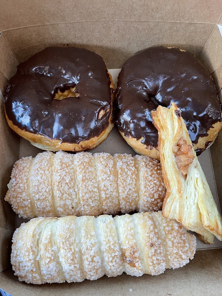 Azores Bakery