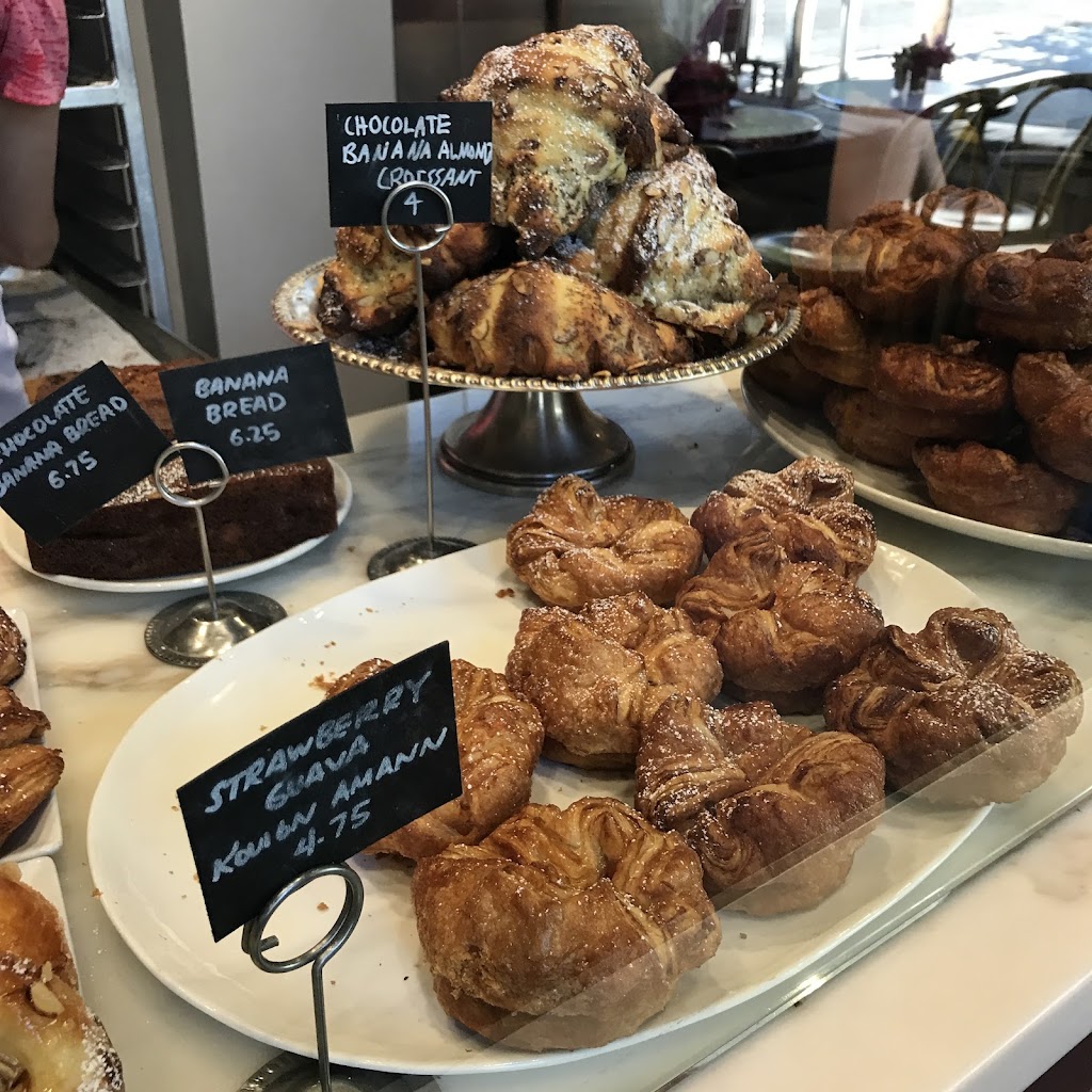 b. patisserie