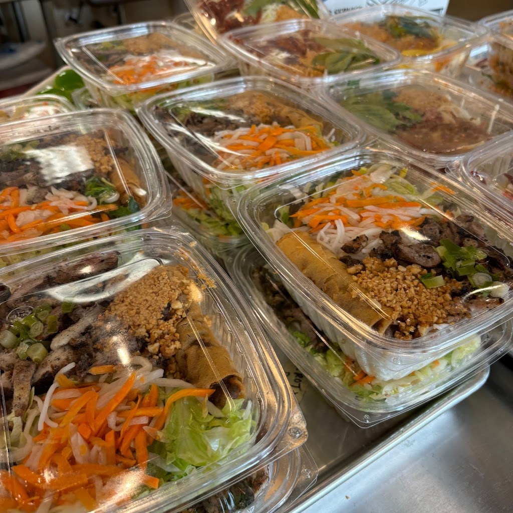Bánh Mì Ba Lẹ & Bakery