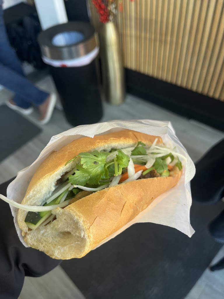 Banh Mi Cafe