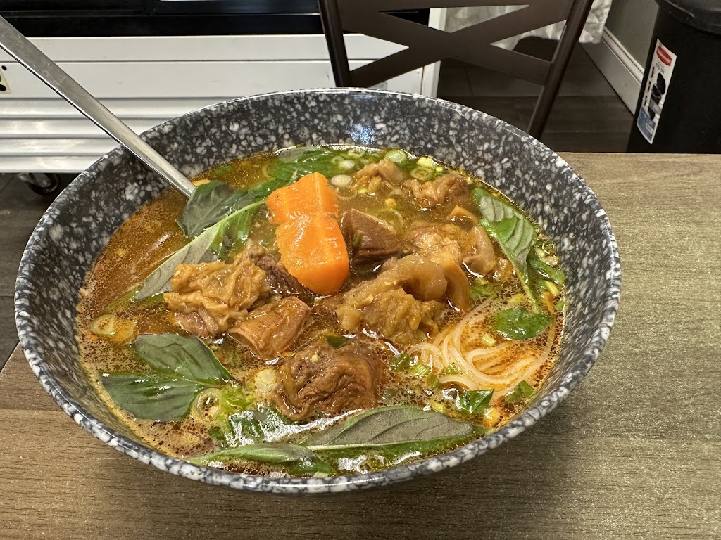 Bánh Mì Lê