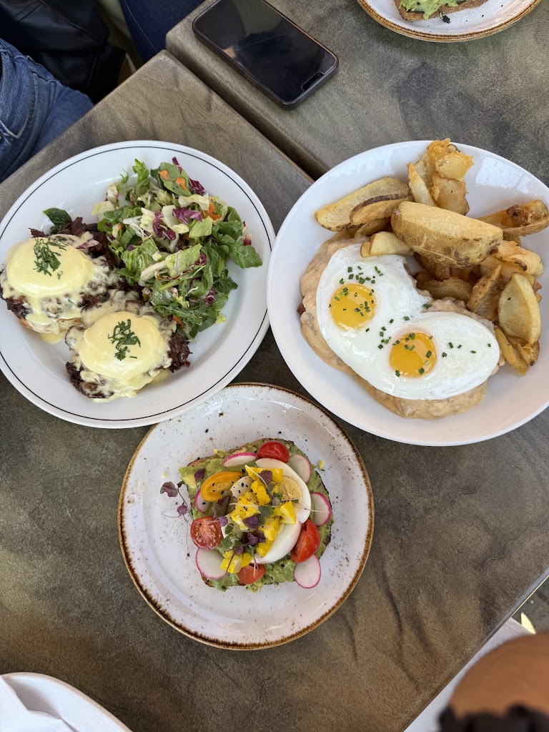 Beehive Restaurant