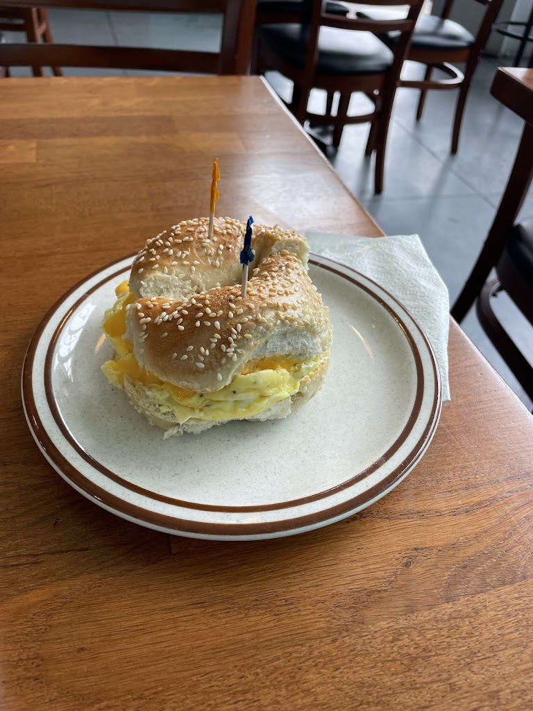 Beluna Cafe