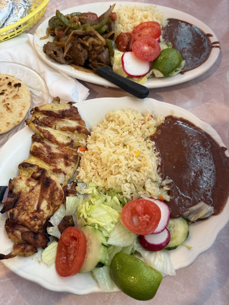 Berta's Salvadoran Kitchen