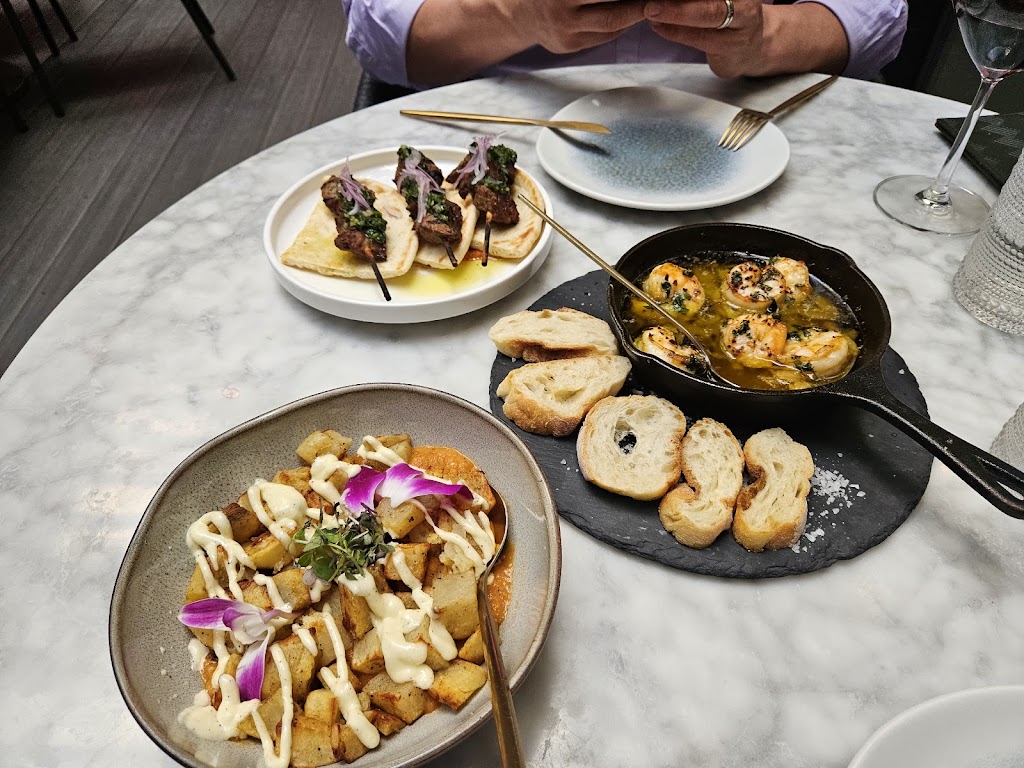 BONSAII Tapas & Wine Bar