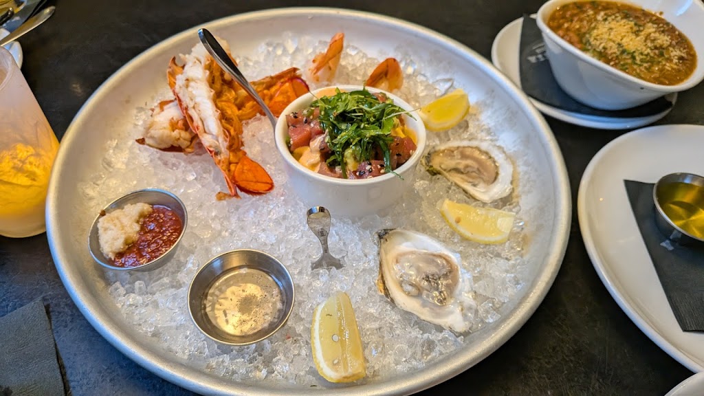 Bostonia Public House