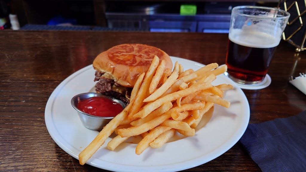 Bottle Club Pub