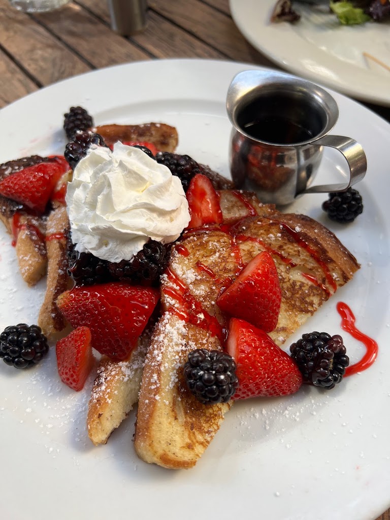 Brioche Bakery & Cafe