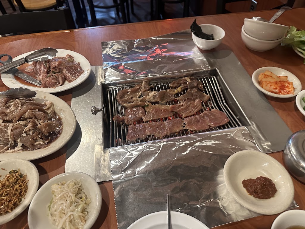 Brothers Restaurant