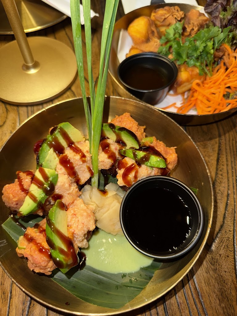 Bua Thai Ramen & Robata Grill
