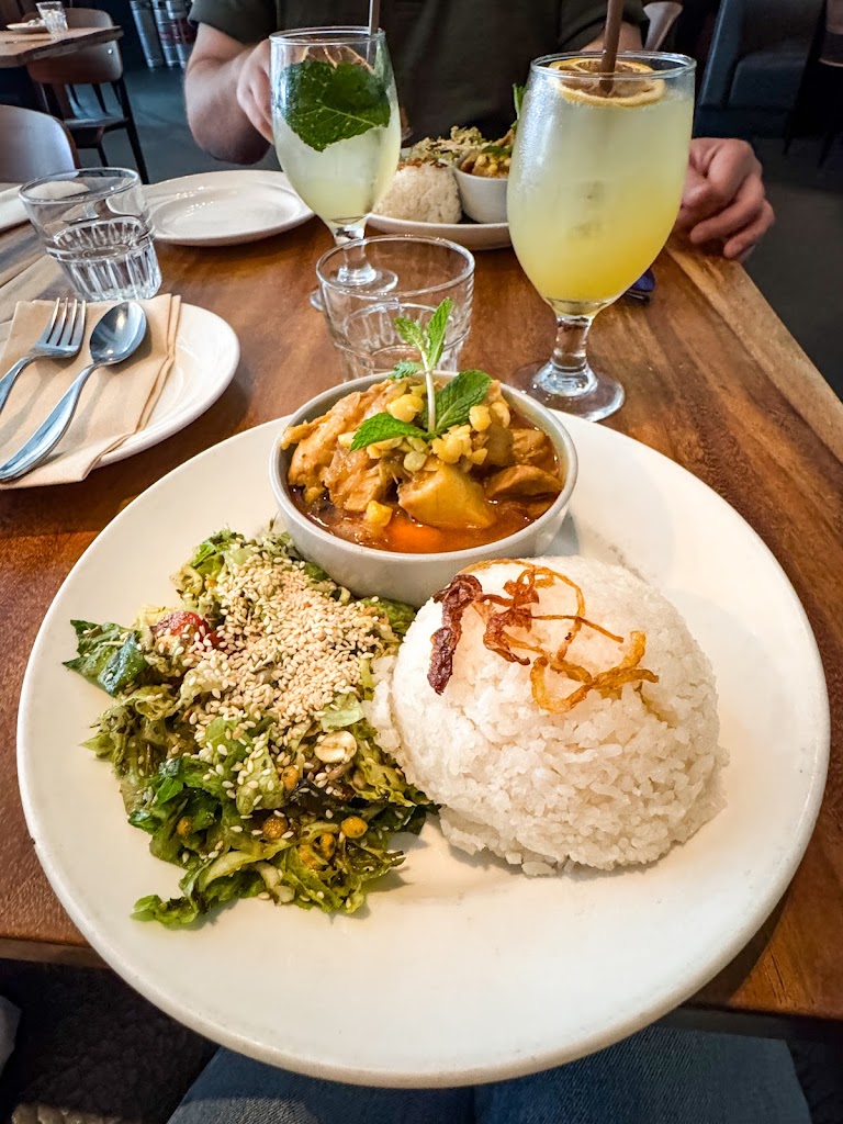 Burma Love