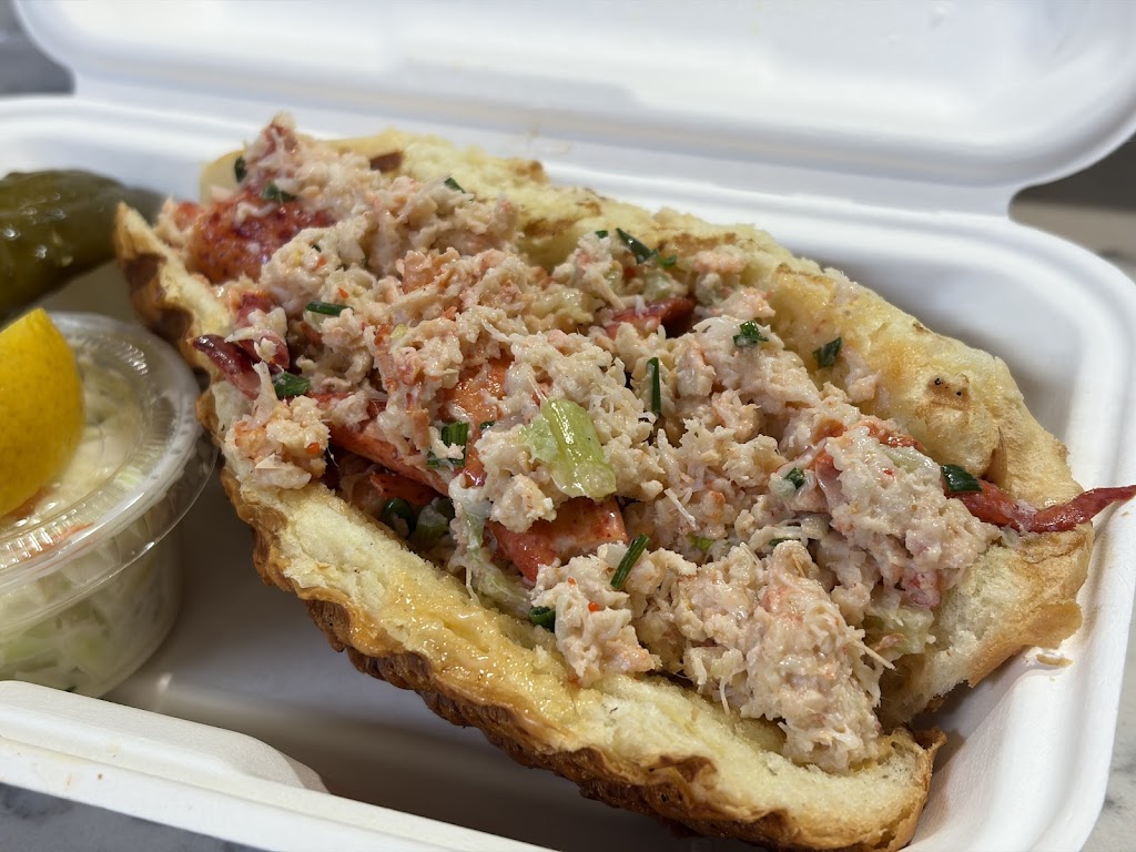 Buster's Sea Cove - St. Lawrence Market