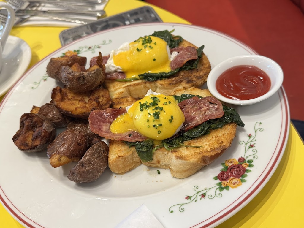Cafe Landwer Yorkdale