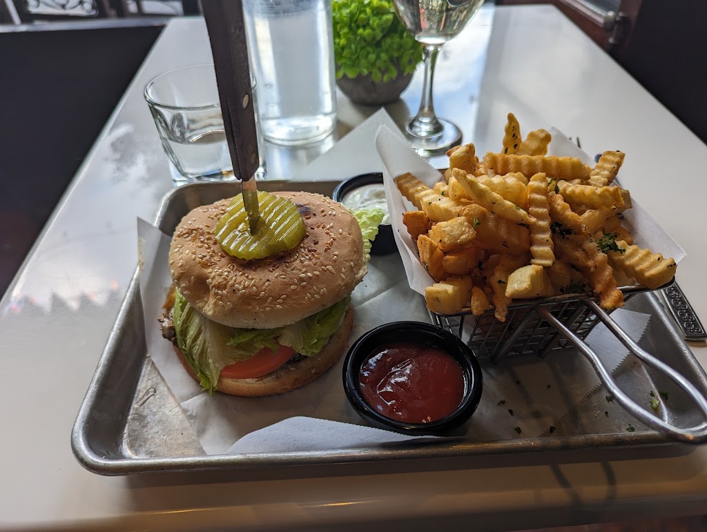 Cafe Mystique