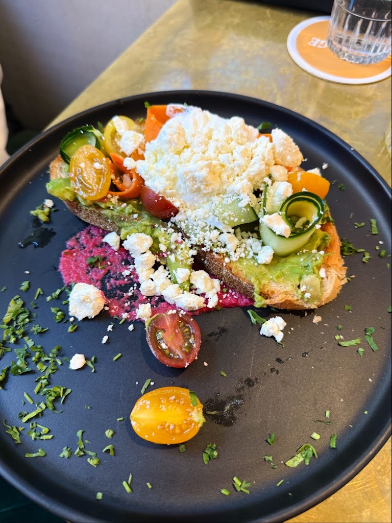Cafe sauvage