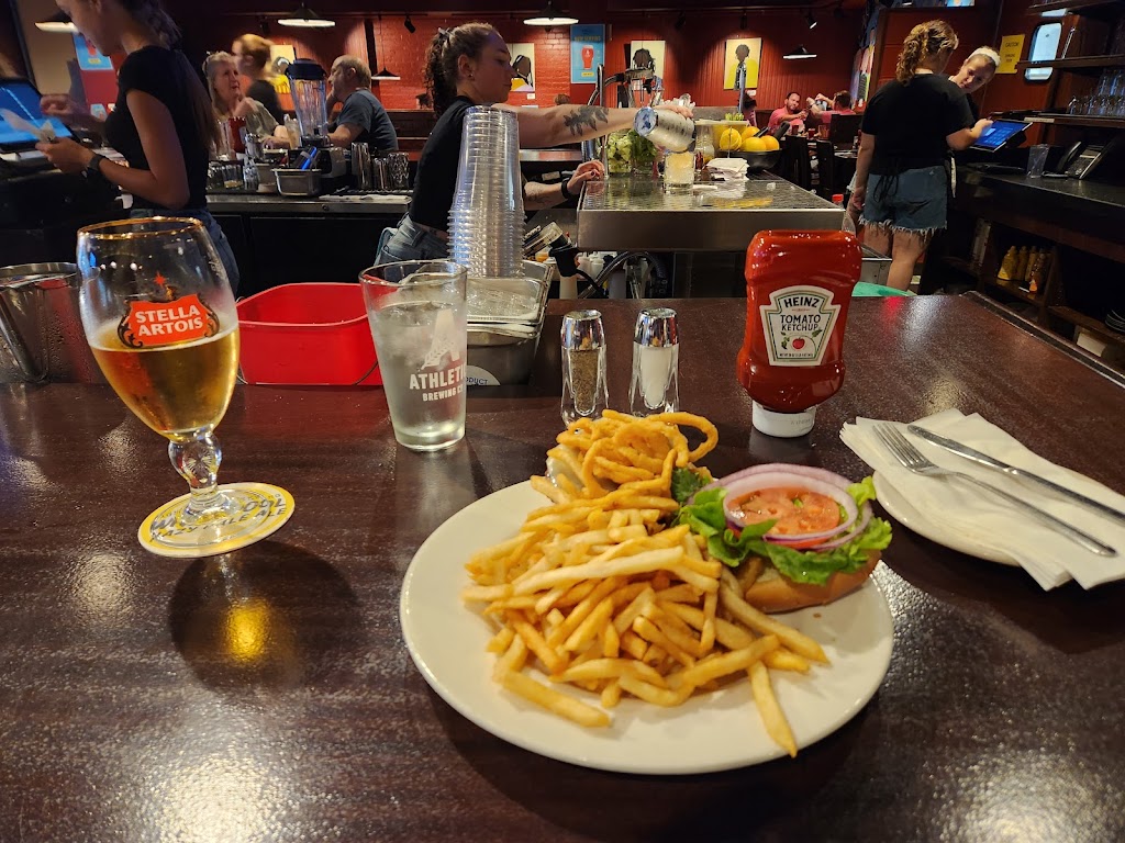 Cambridge Common Restaurant