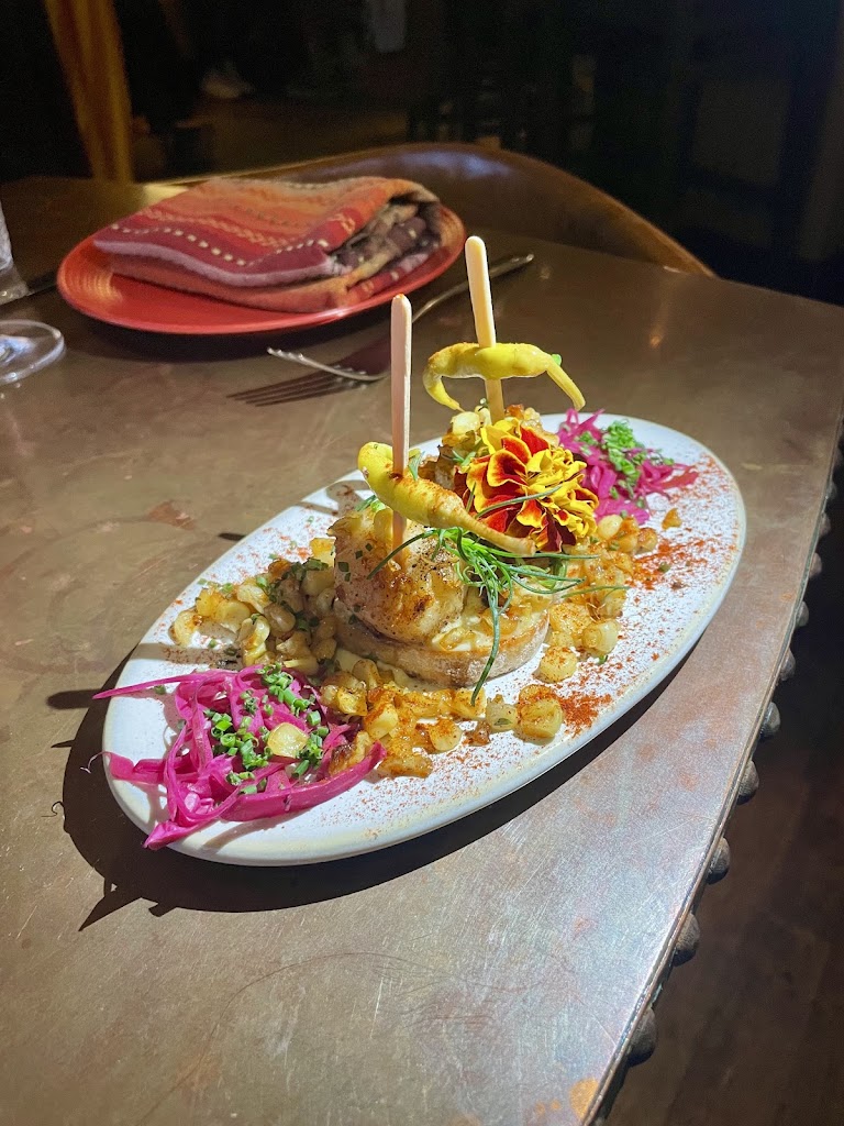 Canela Bistro Bar