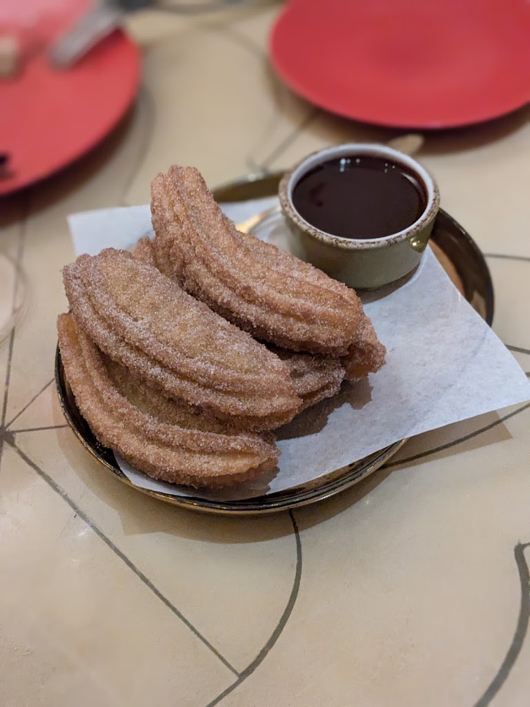 Canela Bistro Bar
