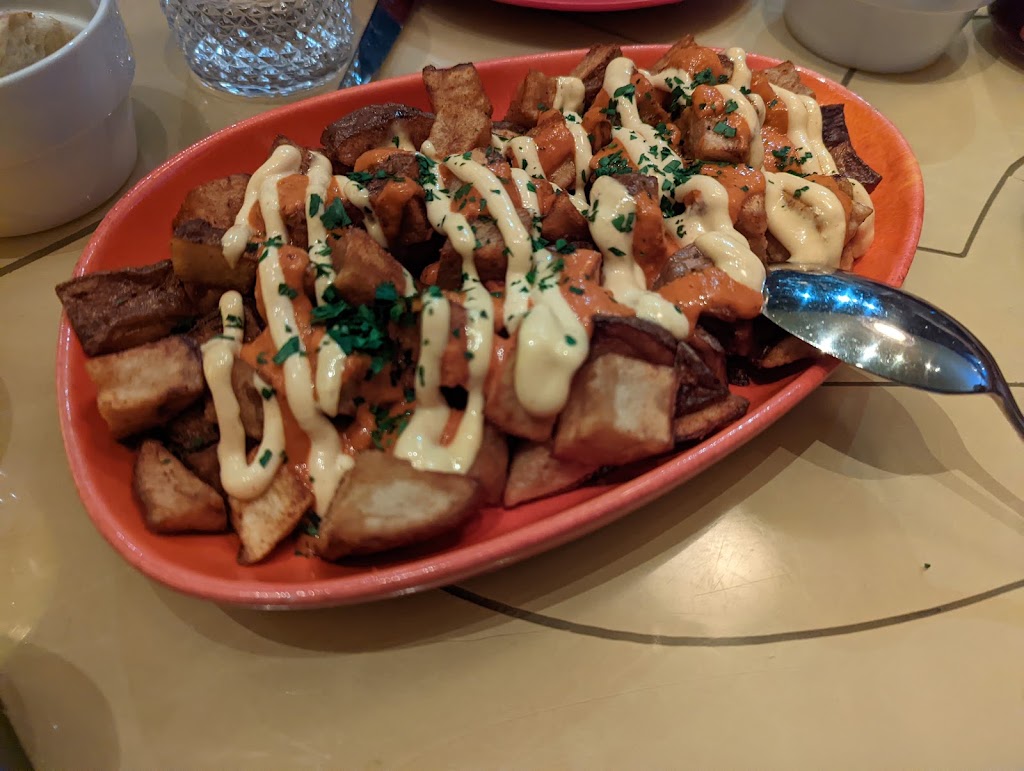 Canela Bistro Bar