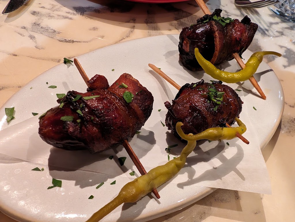 Canela Bistro Bar