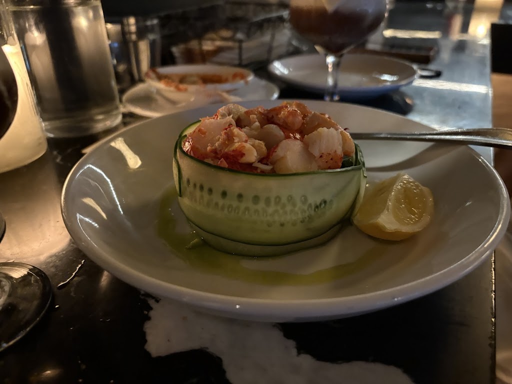 Canto West Village