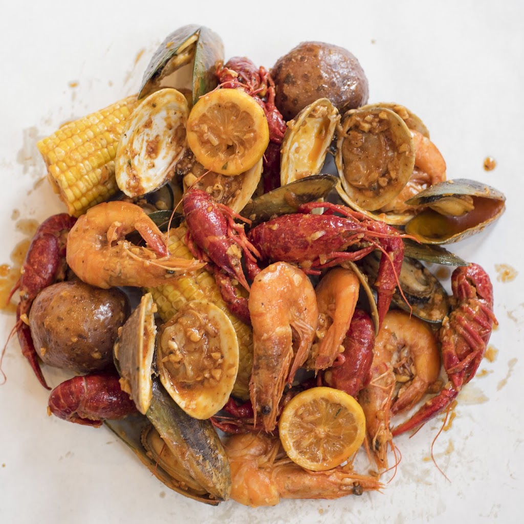 Cap't Loui Broadway - Cajun Seafood Boil