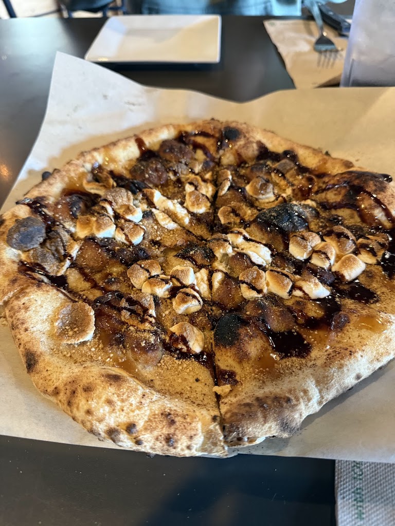 Cascadia Pizza Restaurant and Brewery
