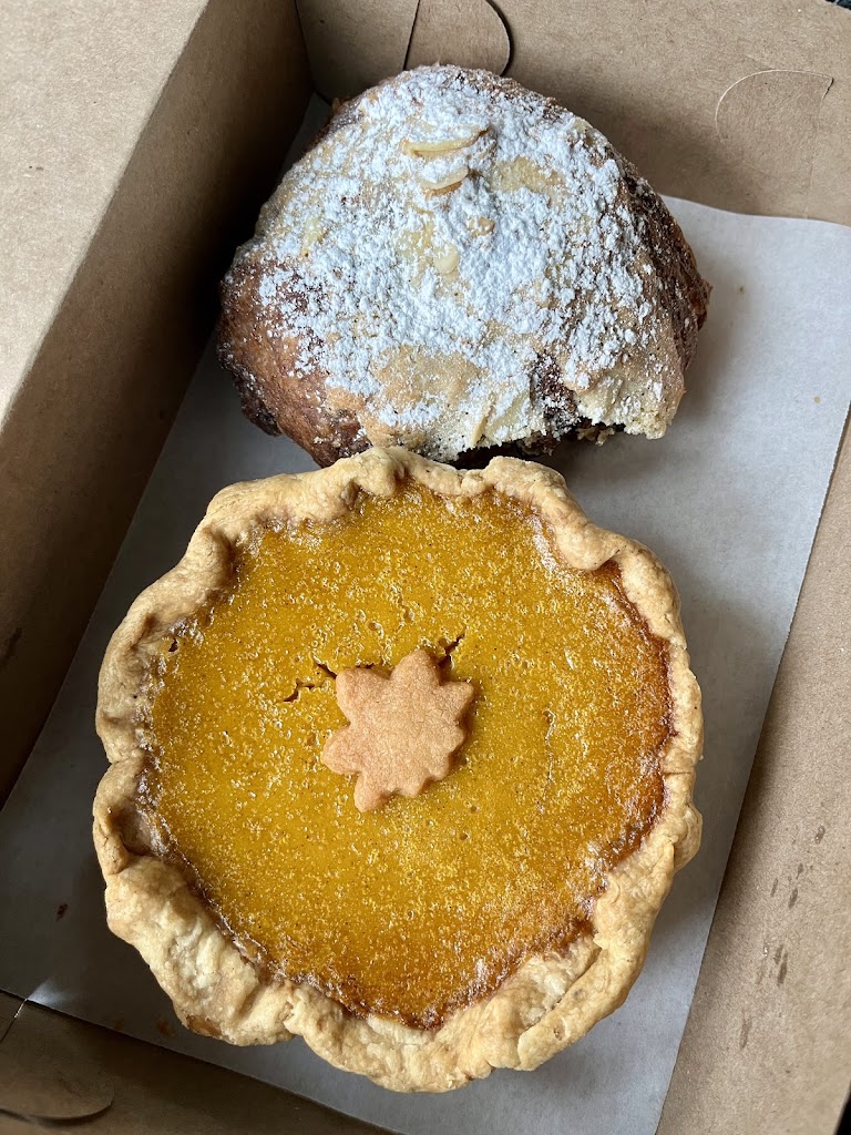 Cassis Bake