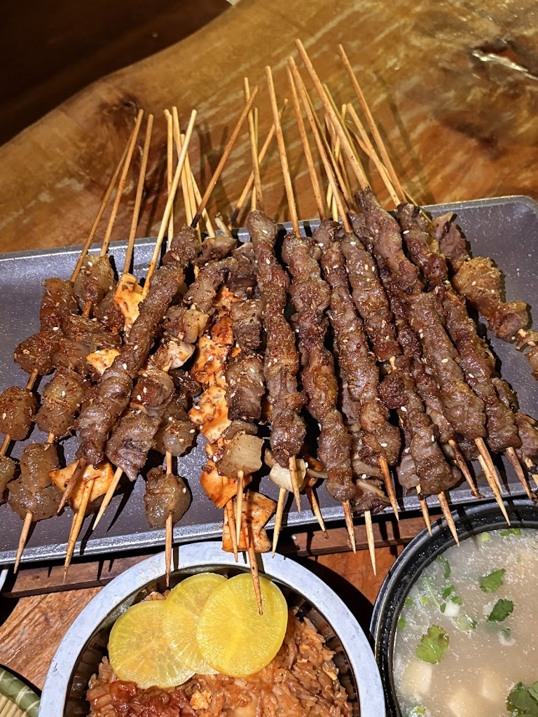 Chat Bar 九号小院 - Chinese BBQ Skewers Restaurant