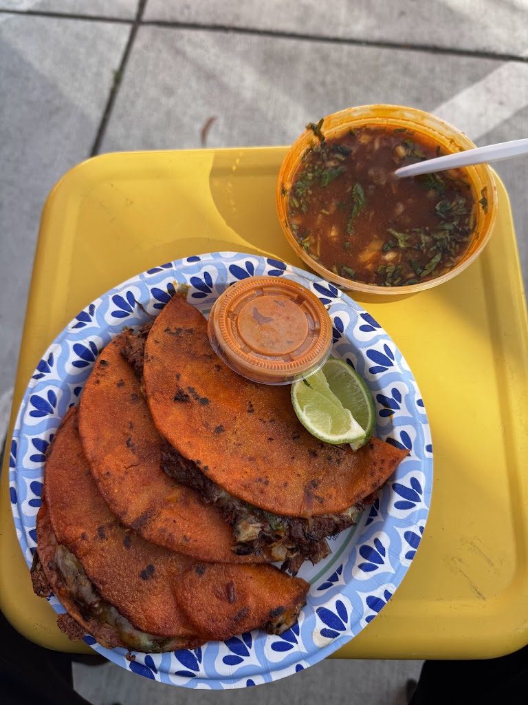 Chevio’s Food truck