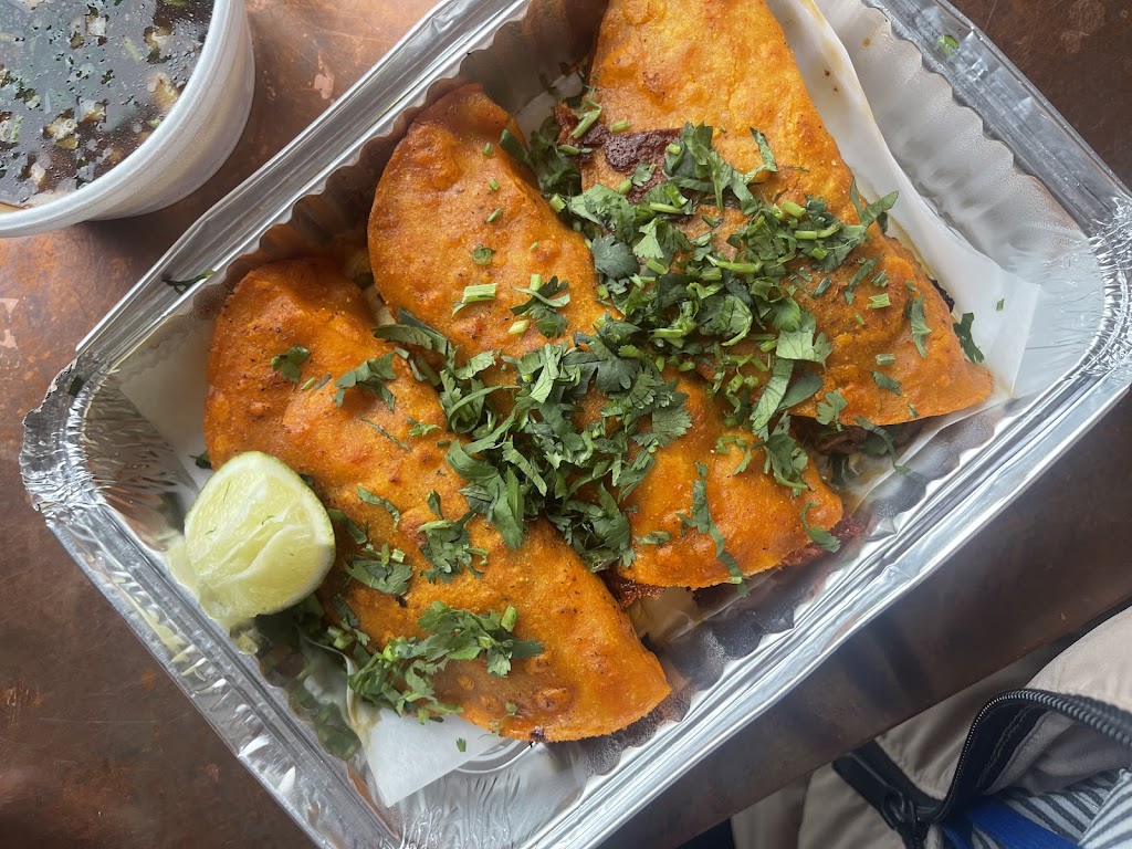 Chilacates Amory St
