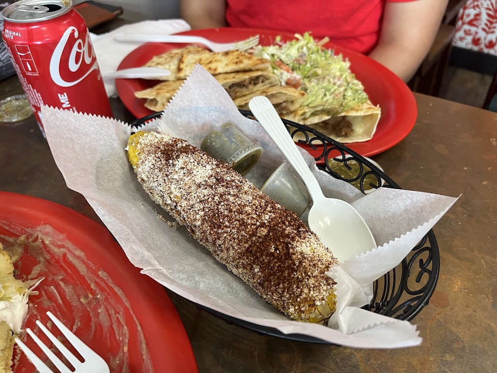Chilacates