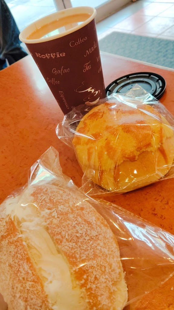 Chinese Bakery大龍鳳餅家