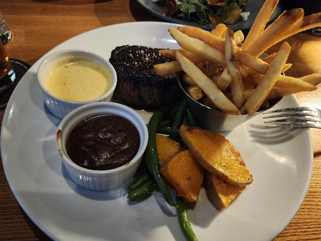Chop Steakhouse & Bar